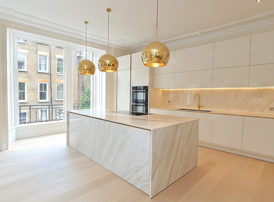 luxury with marble island, brass fixtures, integrated appliances --chaos 30 --ar 3:2 --v 6.1 Job ID: f14689c8-4b35-4e67-ad2a-c7c9e82dfc1b